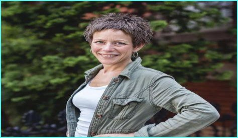 What Happens When Paul Tells Karine About His Past?